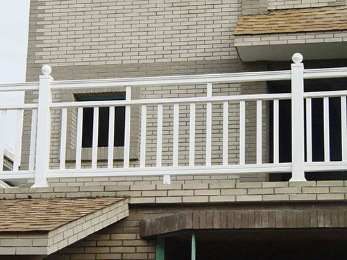 PVC陽(yáng)臺(tái)護(hù)欄